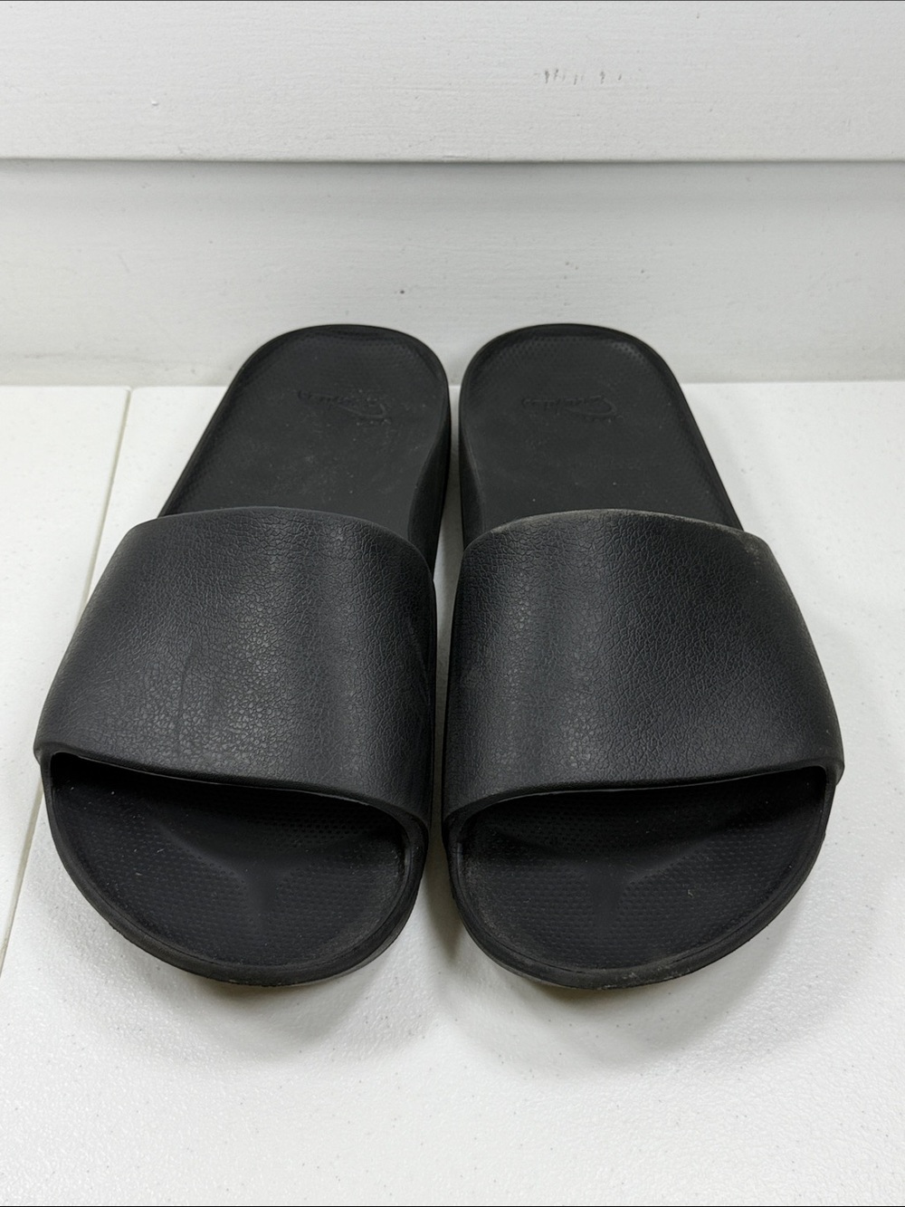 NWOB Archies Footwear Black Arch Support Slides Womens size 11 Mens sz 10 B
